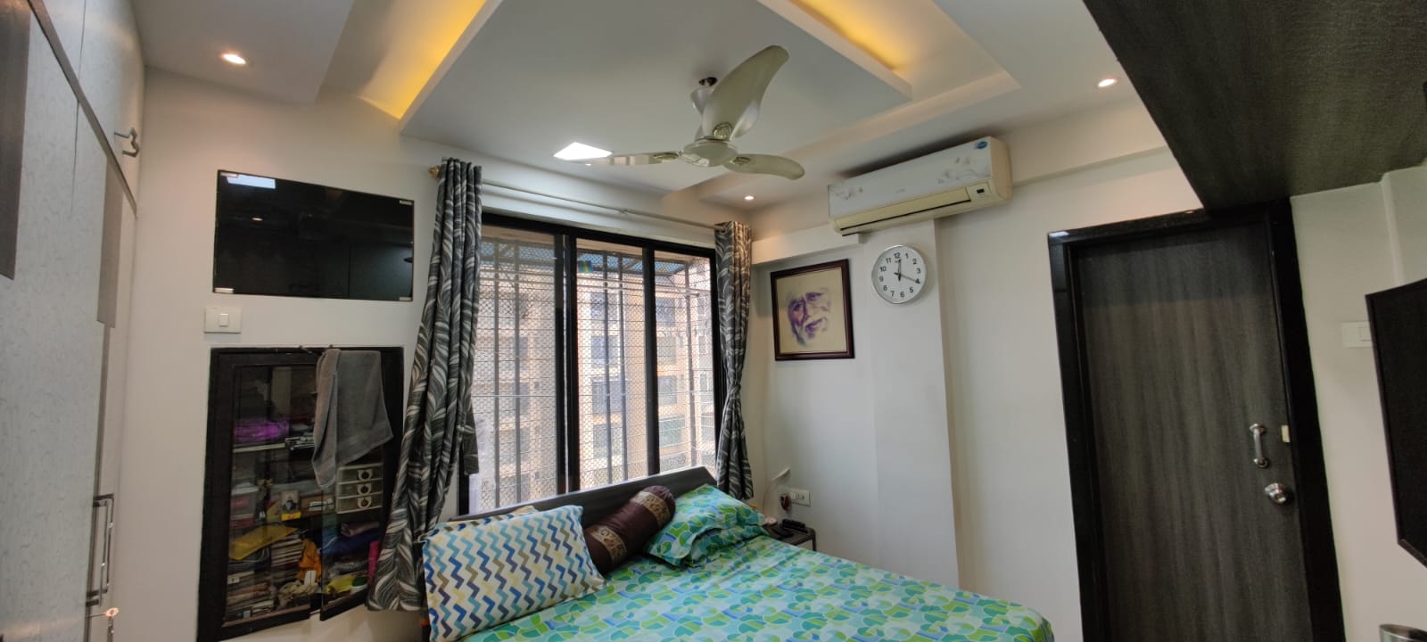 3 BHK Evershine Millennium Paradise, Kandivali East — for Sale — photo 12